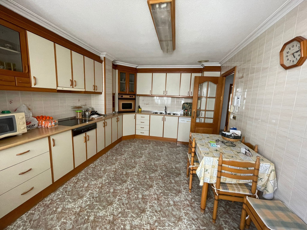 ShowFeedImage Apartment – Middle Floor Apartment in Torrevieja