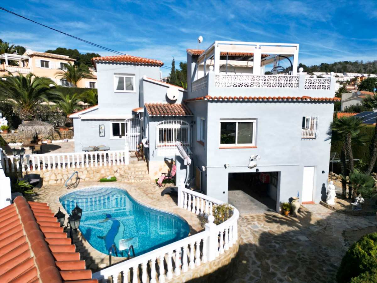 House – Detached Villa in Calpe