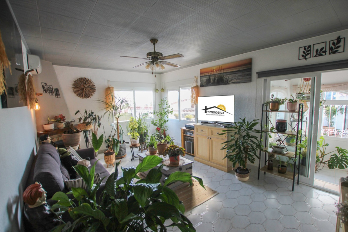House – Detached Villa in Calpe