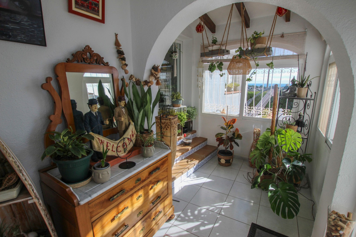 House – Detached Villa in Calpe