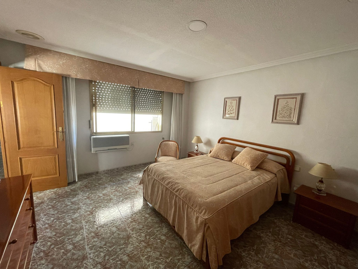 ShowFeedImage Apartment – Middle Floor Apartment in Torrevieja