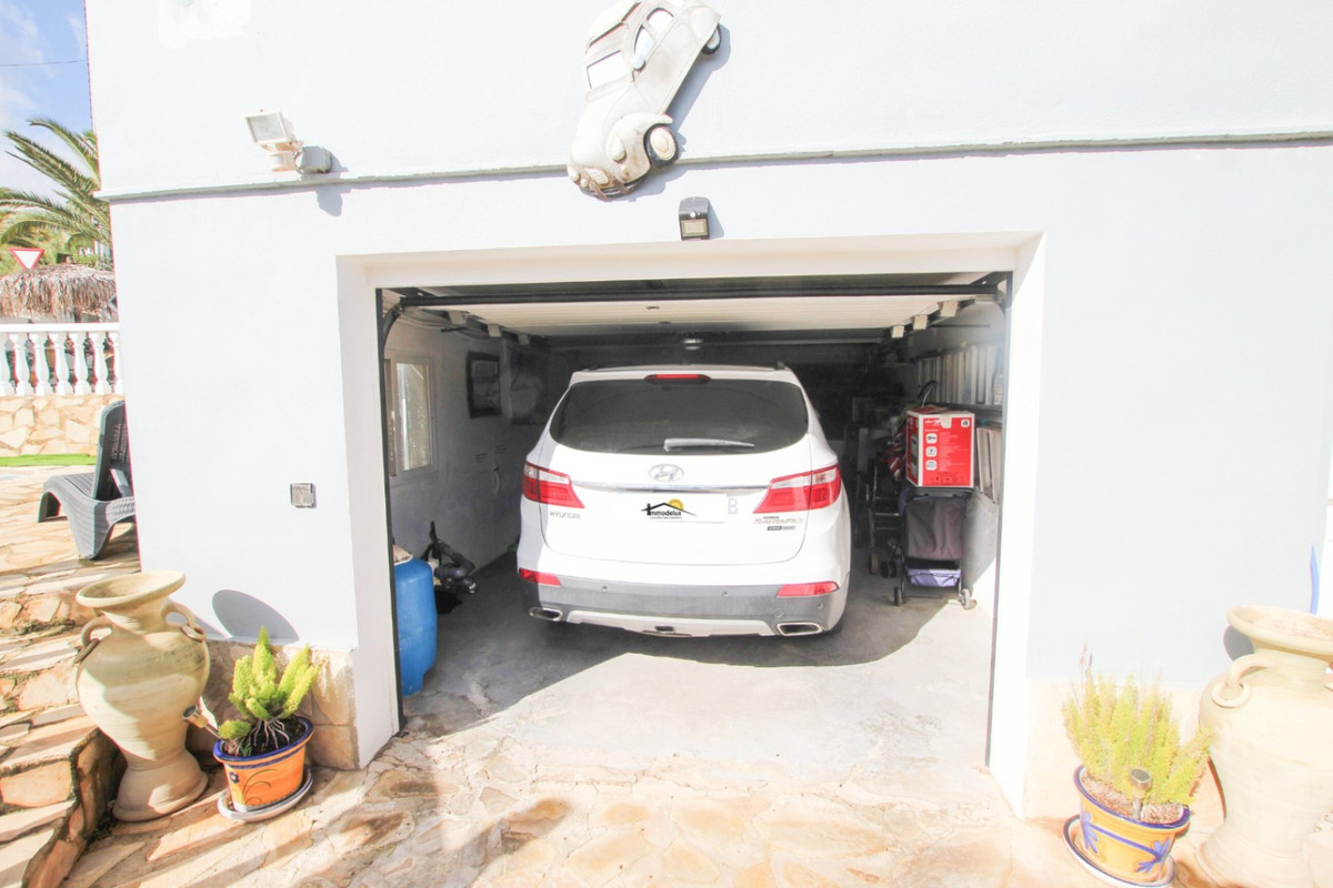 House – Detached Villa in Calpe
