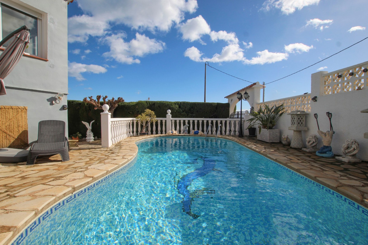 House – Detached Villa in Calpe