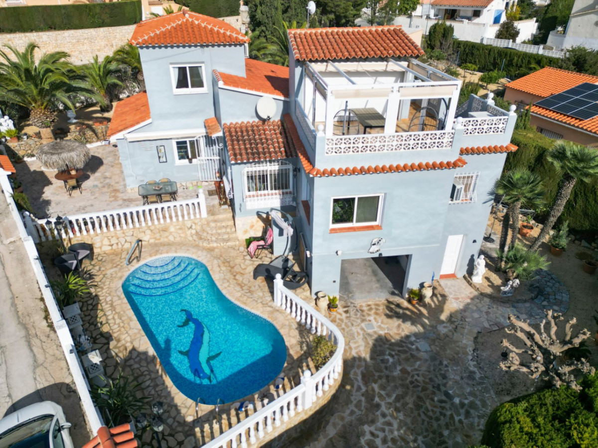 House – Detached Villa in Calpe