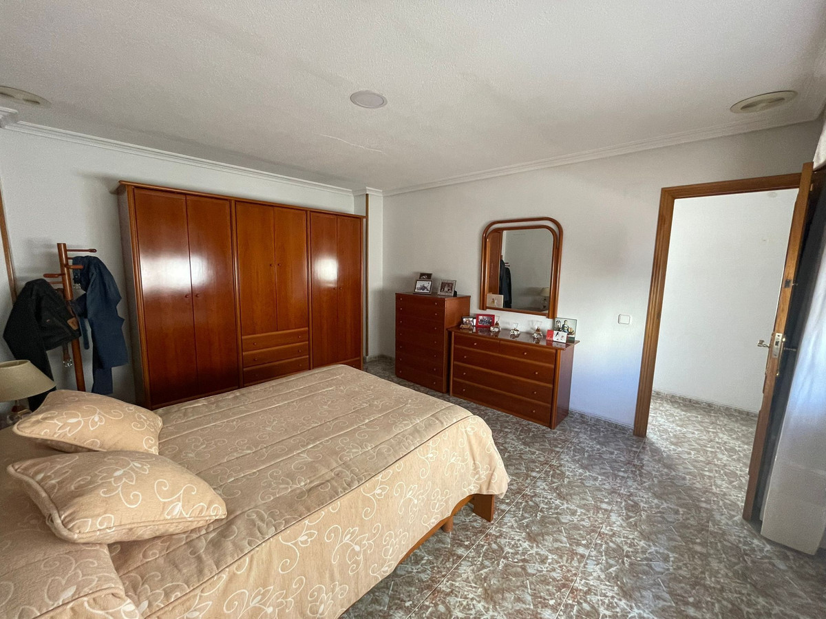 ShowFeedImage Apartment – Middle Floor Apartment in Torrevieja