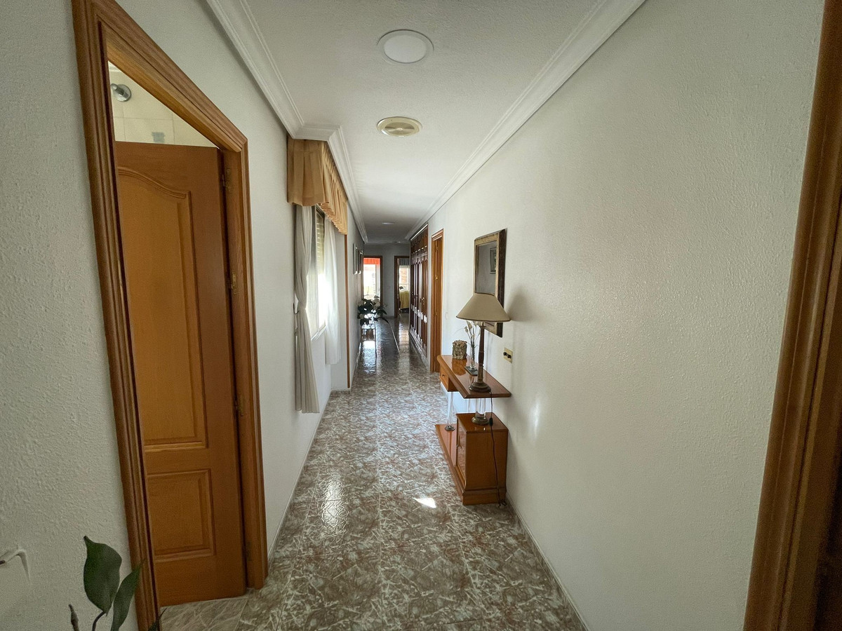 ShowFeedImage Apartment – Middle Floor Apartment in Torrevieja