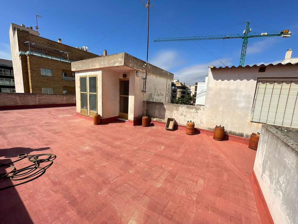 ShowFeedImage Apartment – Middle Floor Apartment in Torrevieja