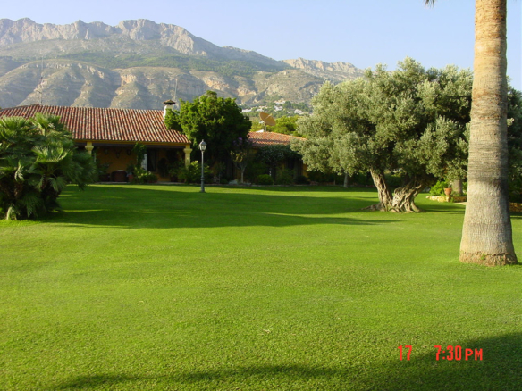 House – Detached Villa in Altea