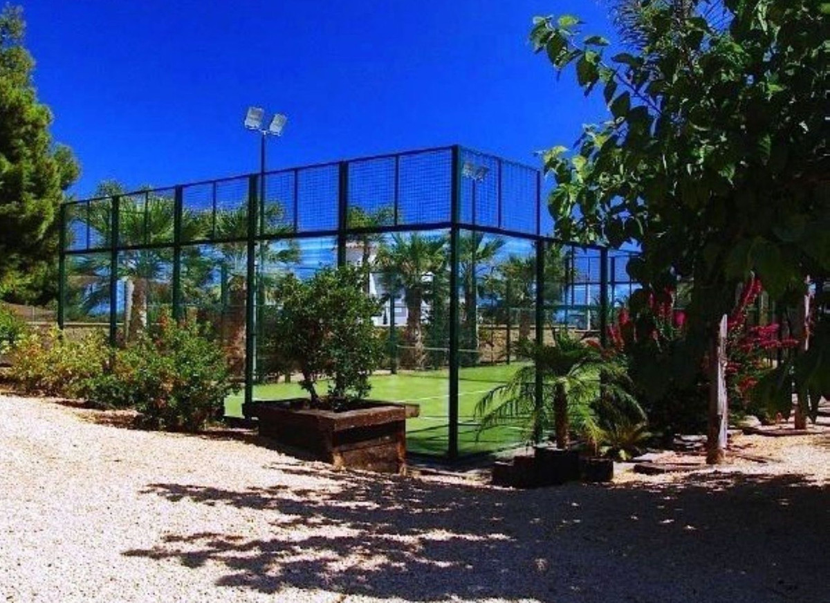 ShowFeedImage House – Detached Villa in Altea