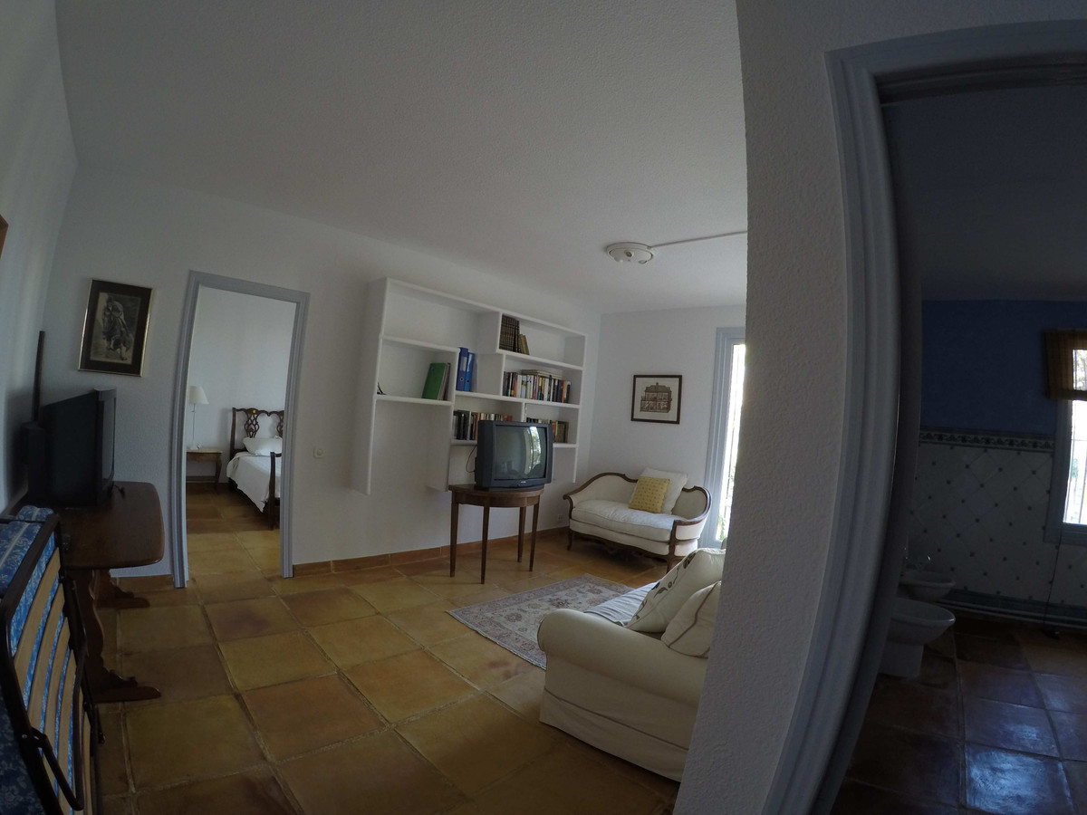 ShowFeedImage House – Detached Villa in Altea