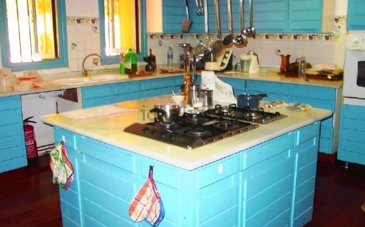 1170