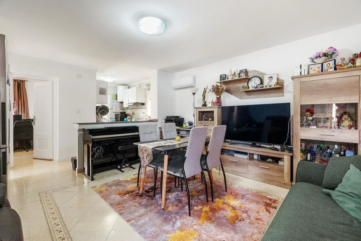 ShowFeedImage House – Detached Villa in Orihuela