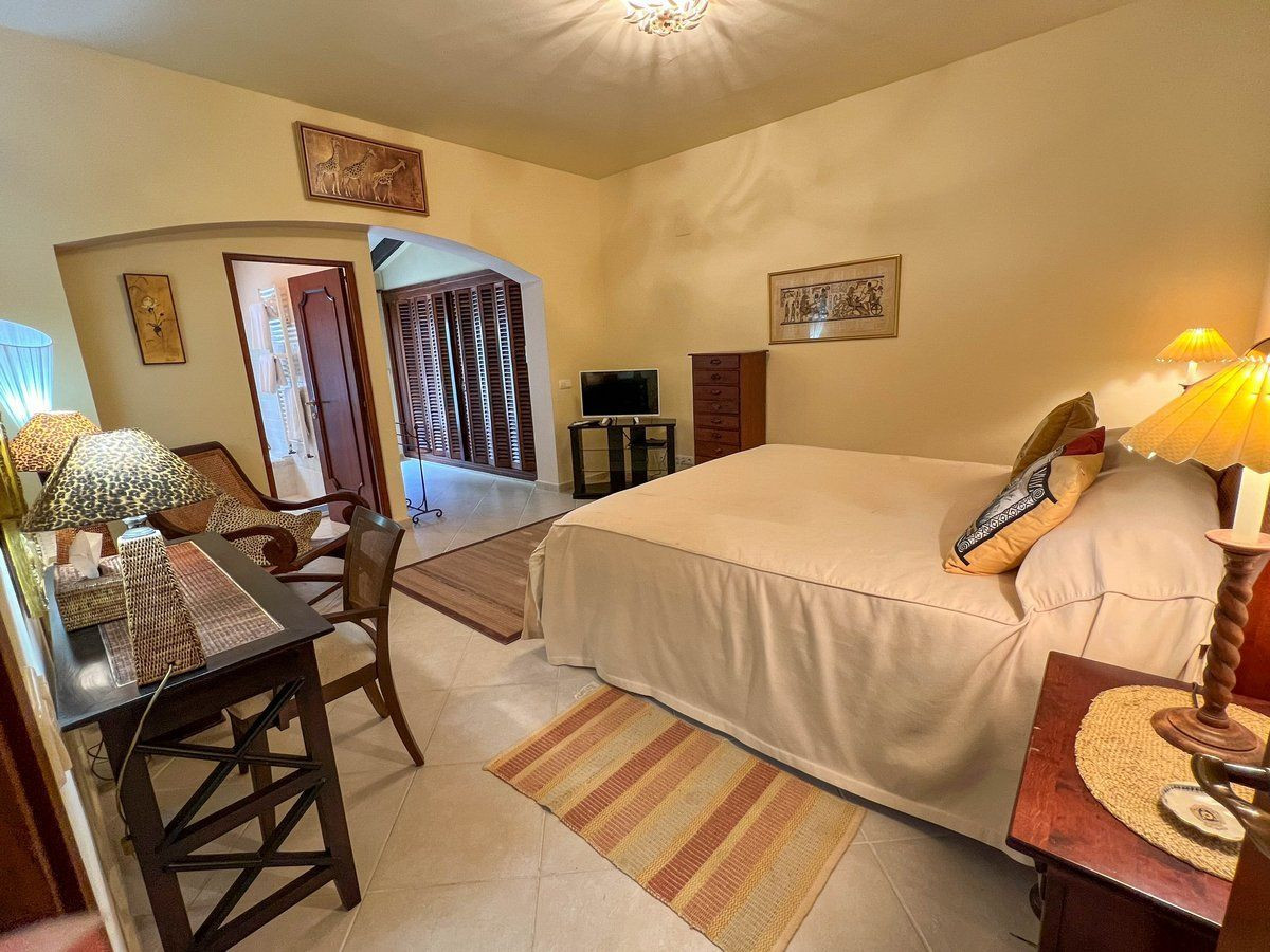House – Detached Villa in Altea