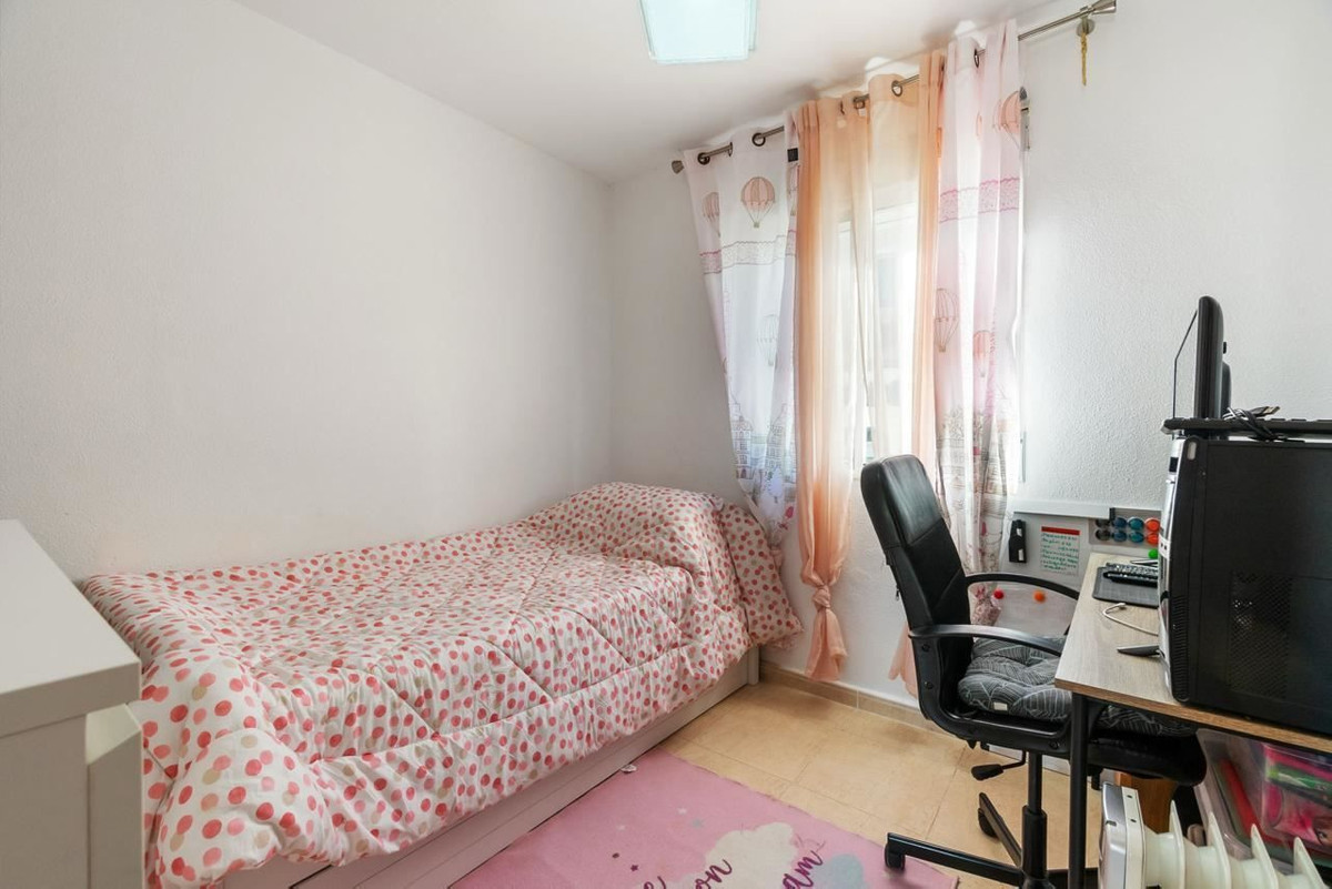 ShowFeedImage House – Detached Villa in Orihuela