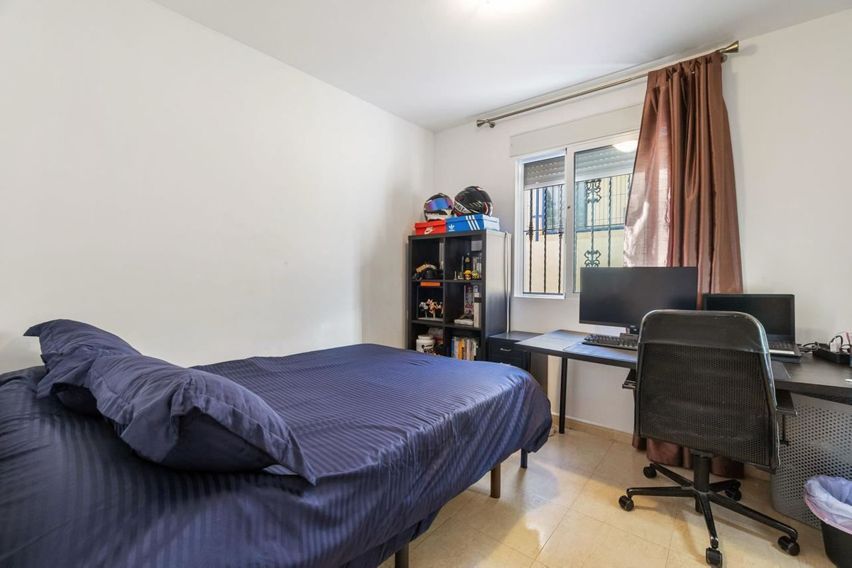 ShowFeedImage House – Detached Villa in Orihuela
