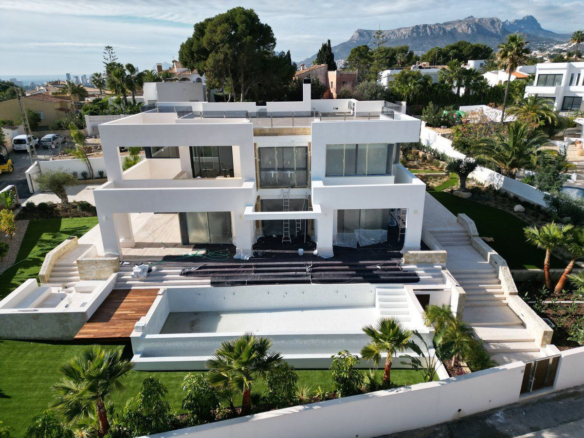House – Detached Villa in Benissa