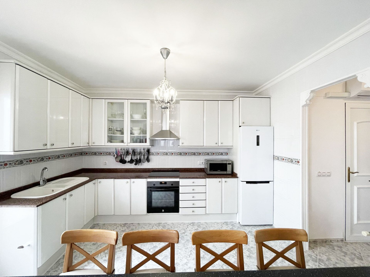 ShowFeedImage House – Detached Villa in Calpe