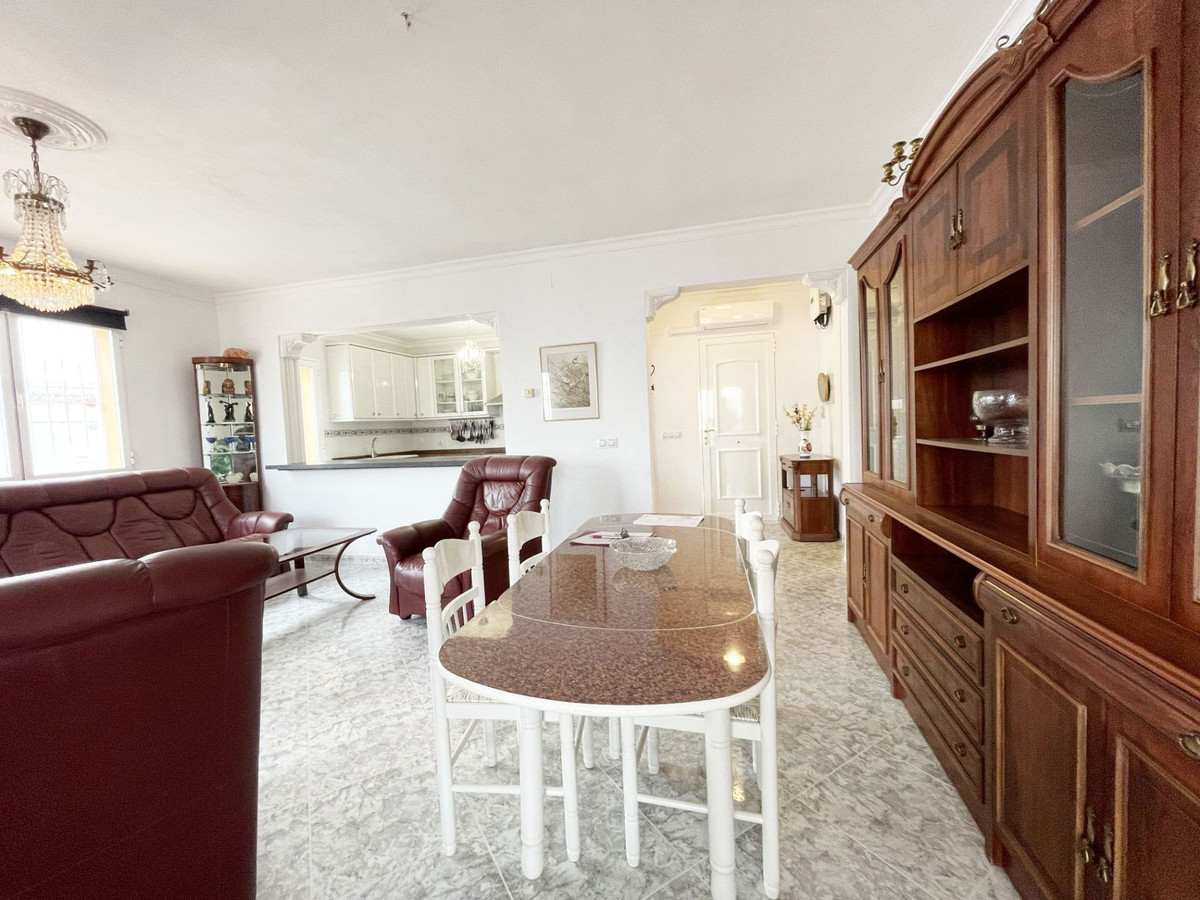 ShowFeedImage House – Detached Villa in Calpe