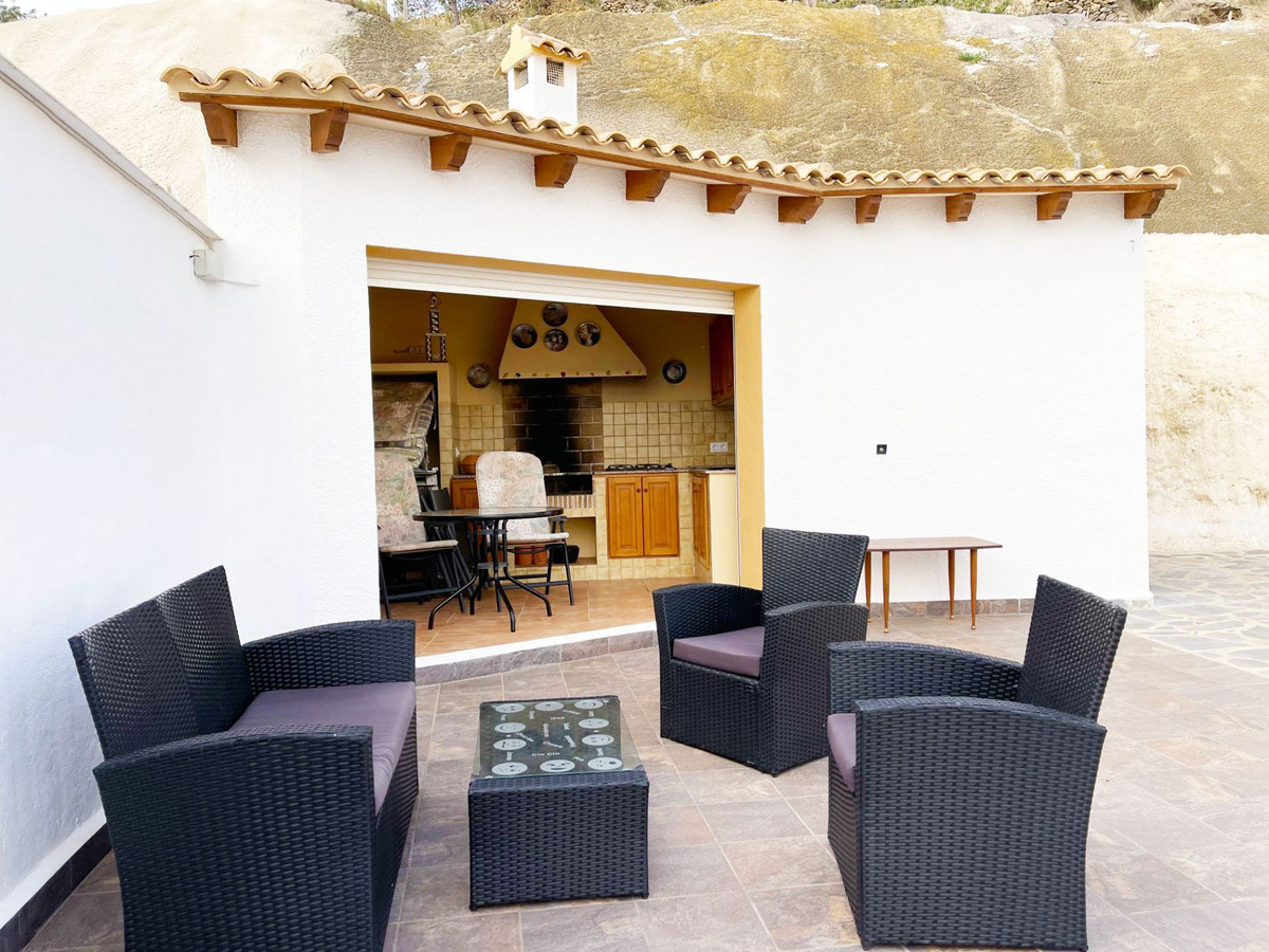 ShowFeedImage House – Detached Villa in Calpe