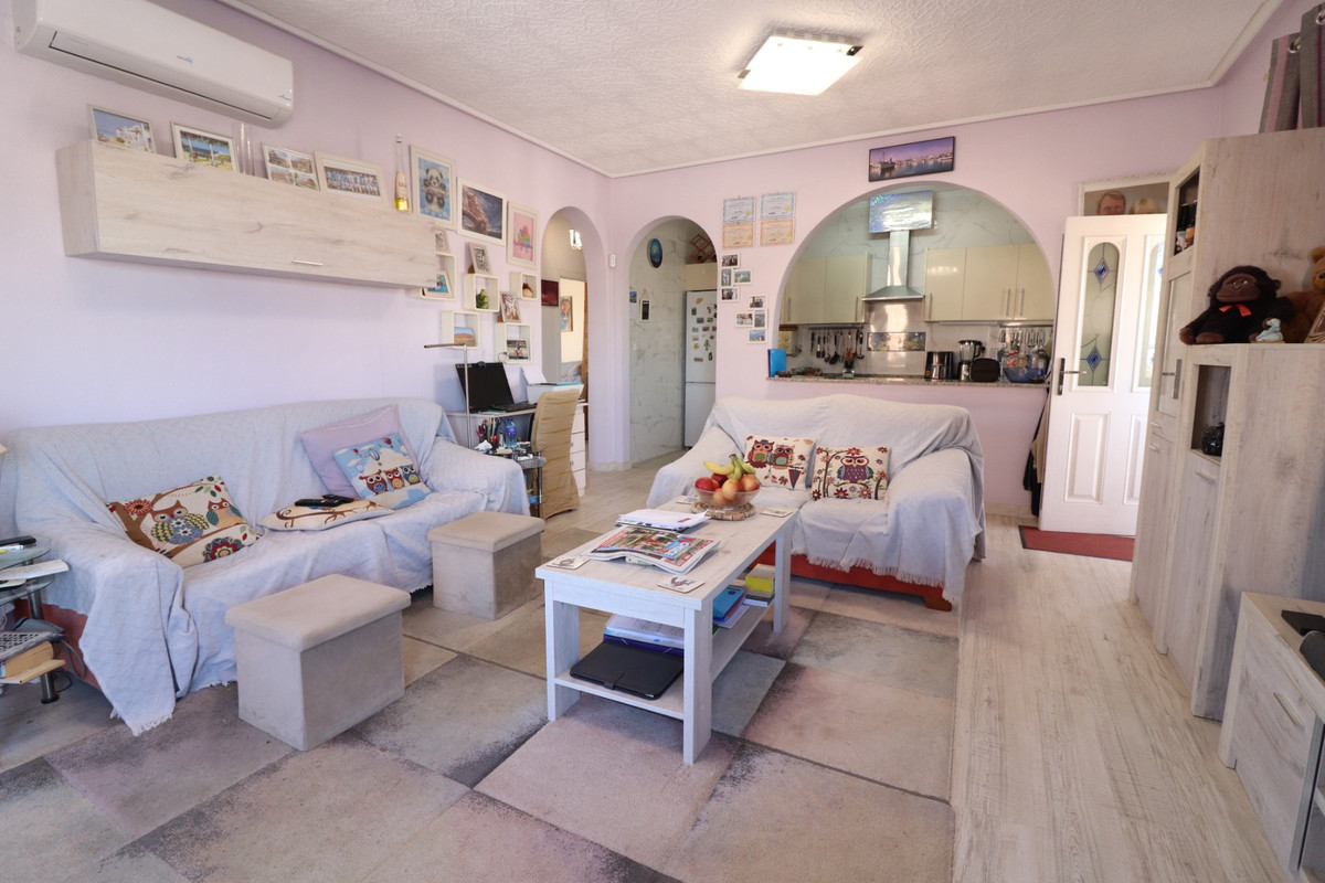ShowFeedImage House – Detached Villa in Rojales