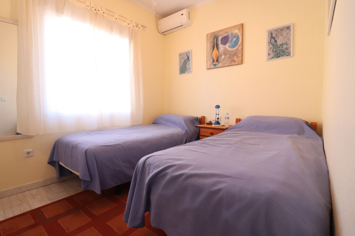 ShowFeedImage House – Detached Villa in Rojales