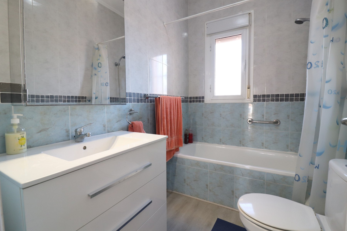 ShowFeedImage House – Detached Villa in Rojales
