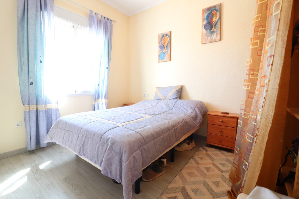 ShowFeedImage House – Detached Villa in Rojales