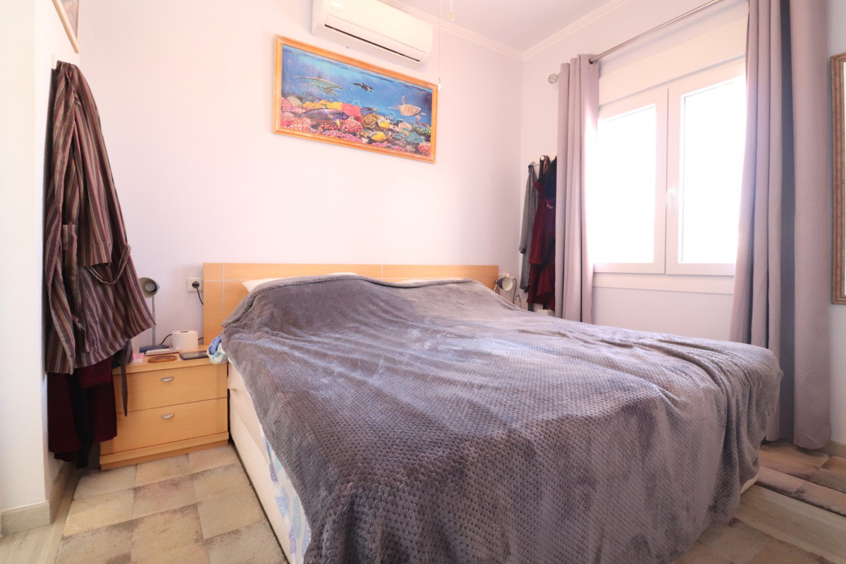 ShowFeedImage House – Detached Villa in Rojales
