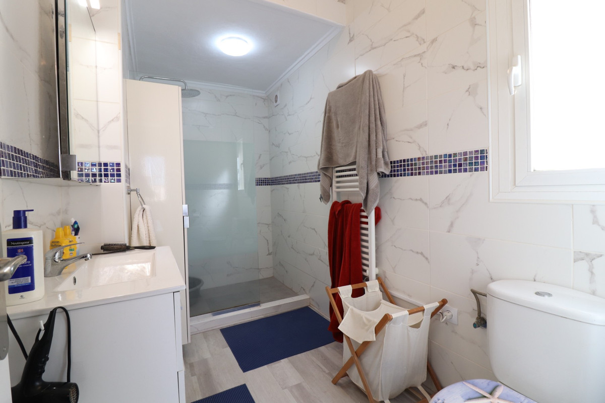 ShowFeedImage House – Detached Villa in Rojales