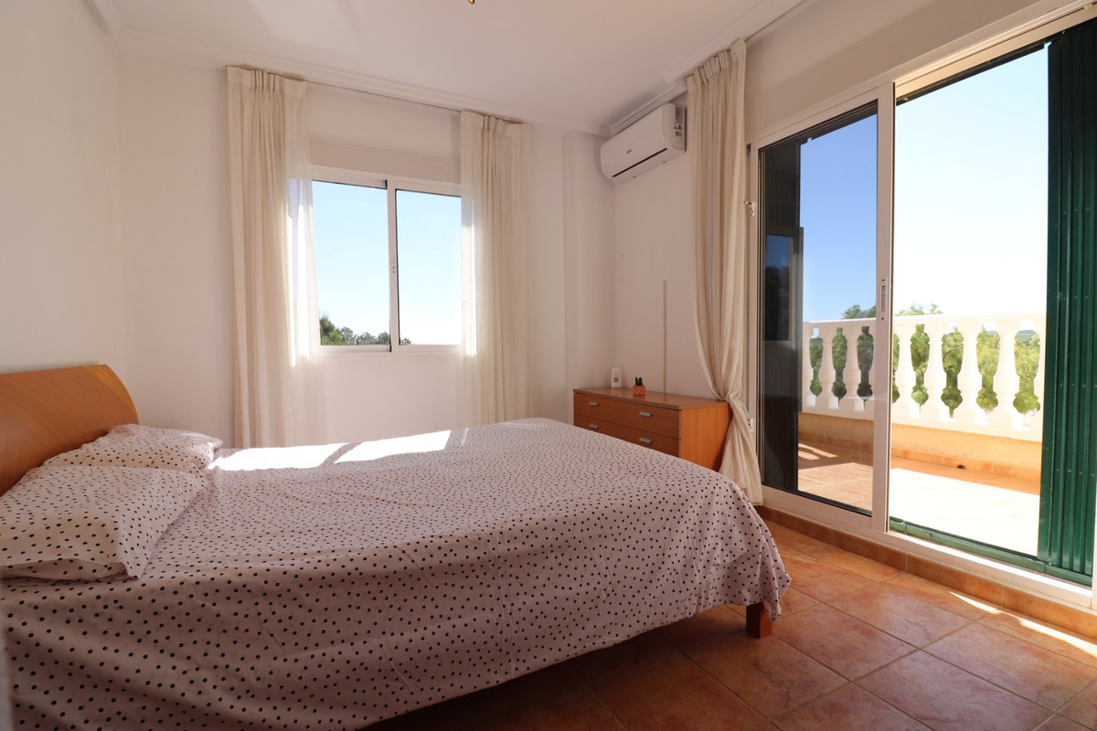 House – Detached Villa in San Miguel de Salinas