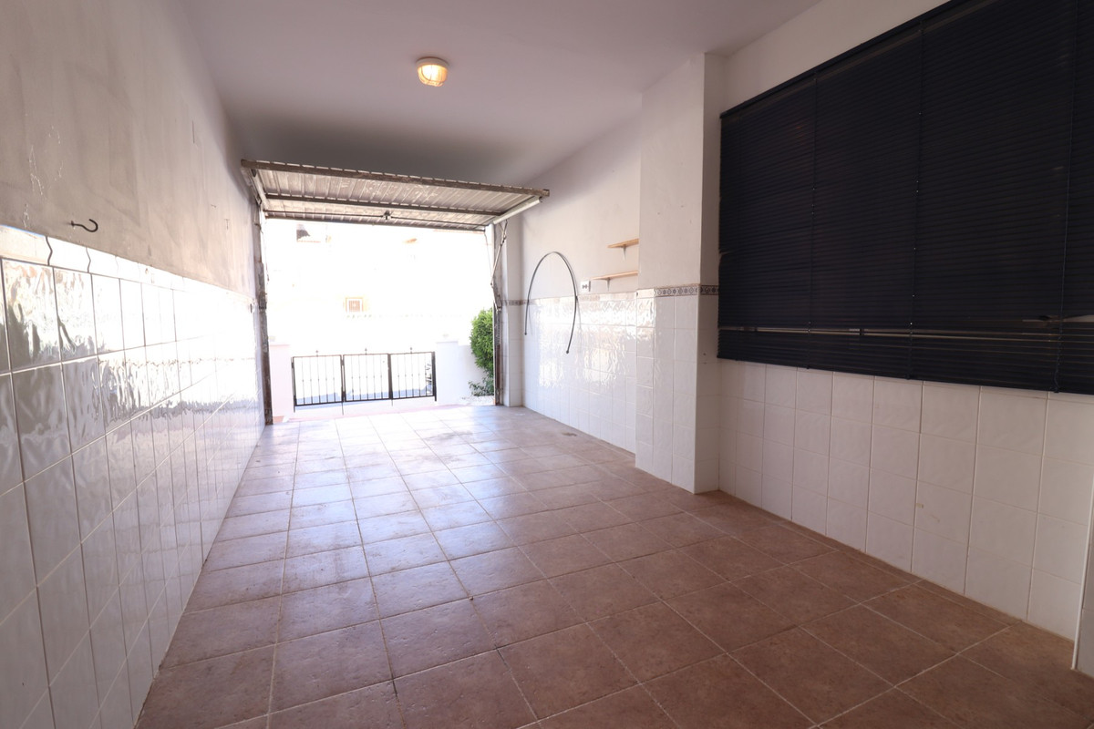 House – Detached Villa in San Miguel de Salinas