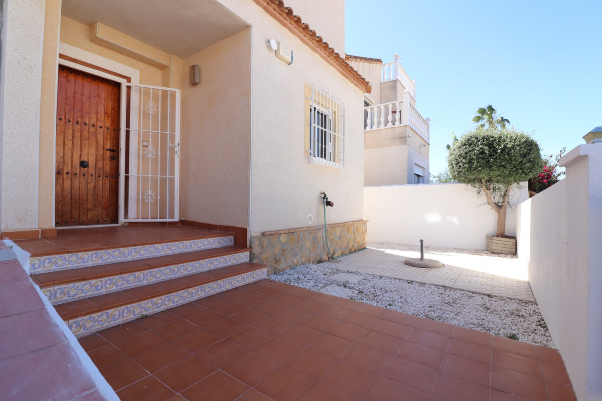 House – Detached Villa in San Miguel de Salinas