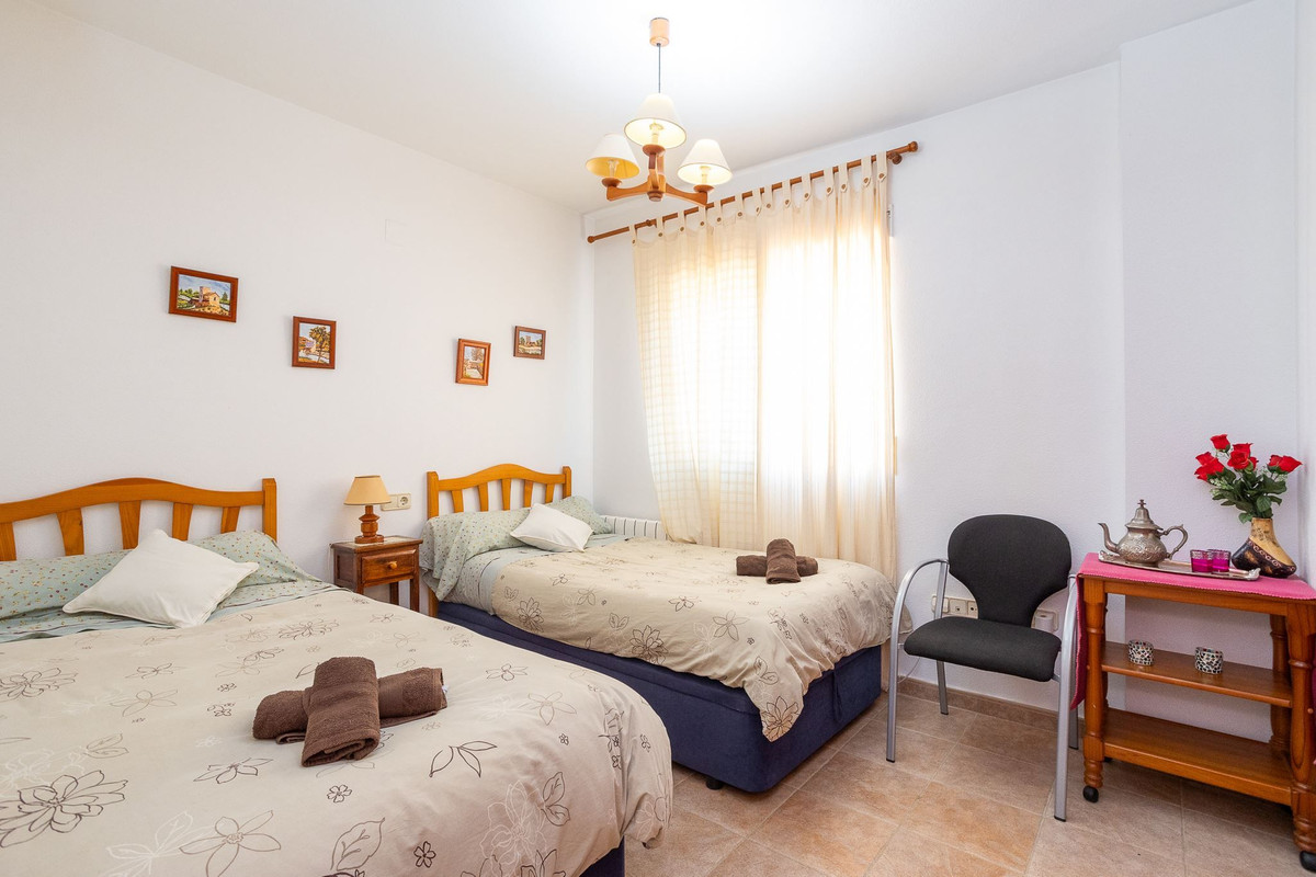 ShowFeedImage House – Detached Villa in Torrevieja
