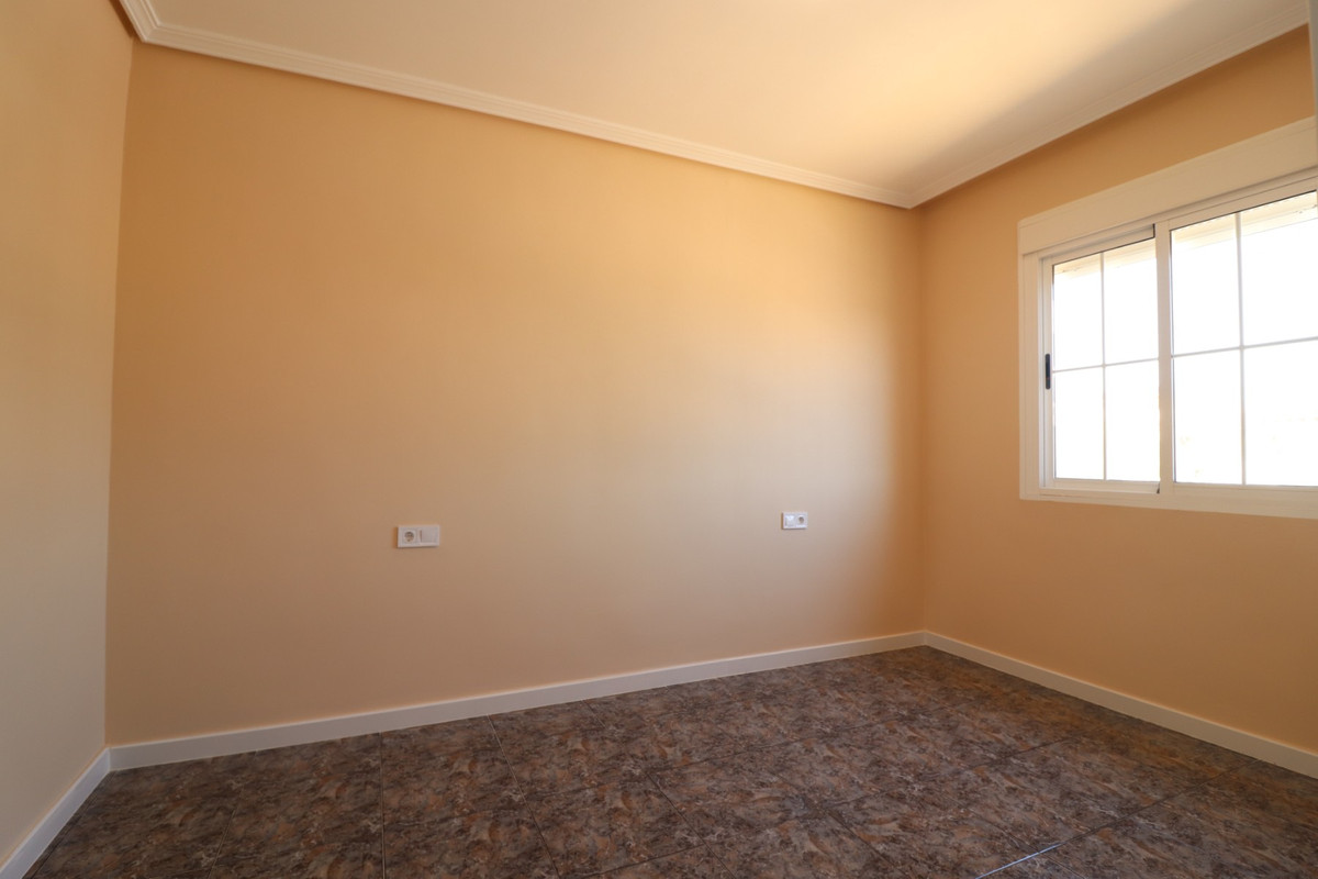 Apartment – Top Floor Apartment in Orihuela