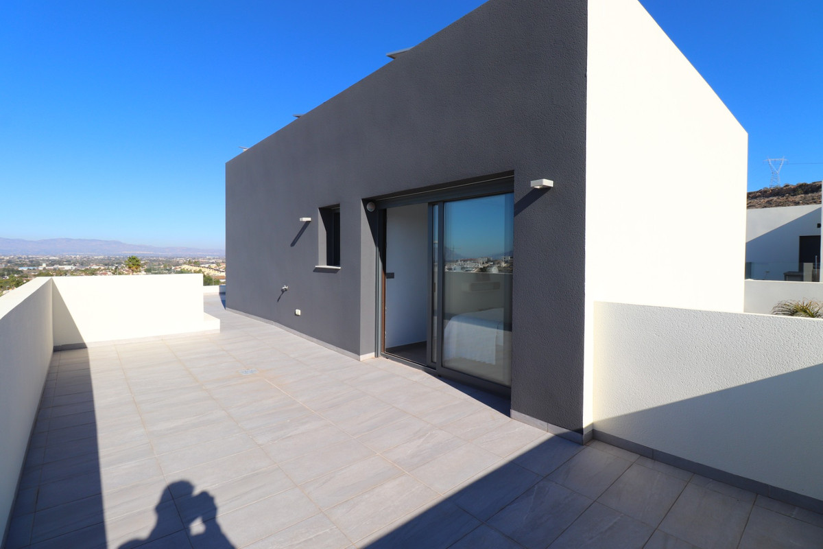 ShowFeedImage House – Detached Villa in Rojales