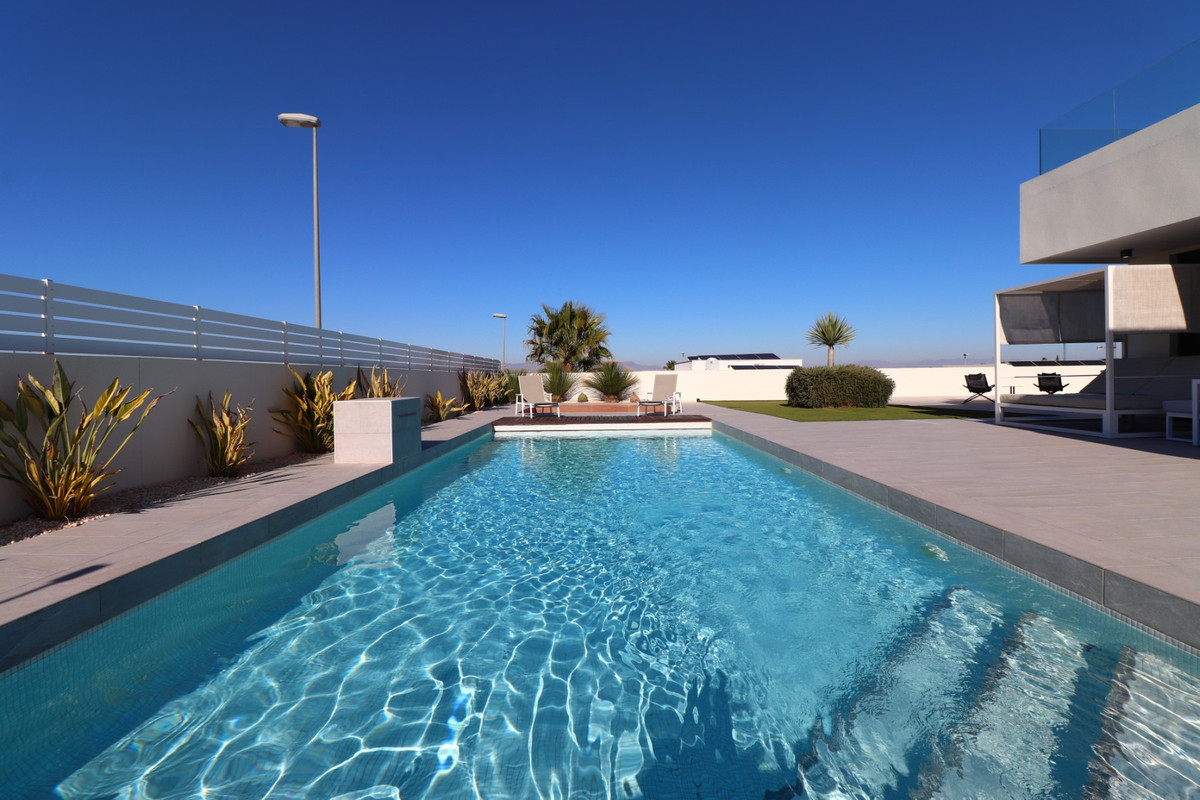 ShowFeedImage House – Detached Villa in Rojales