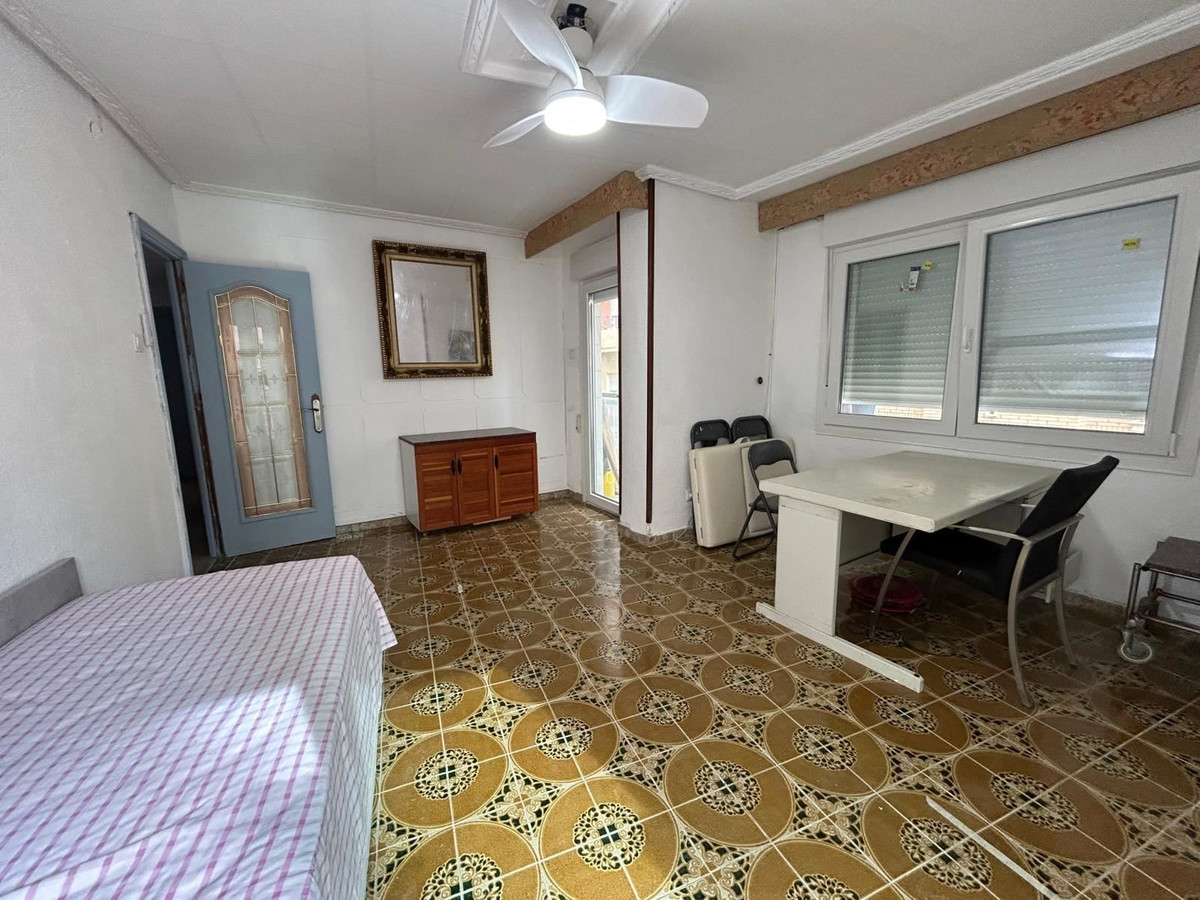 Apartment – Ground Floor Apartment in Alicante City