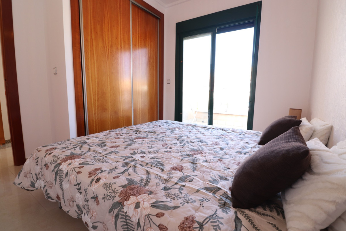 ShowFeedImage House – Townhouse in Rojales