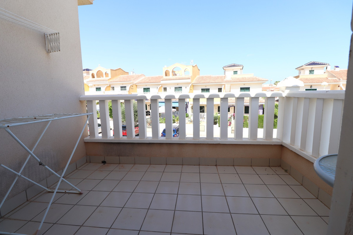 ShowFeedImage House – Townhouse in Rojales