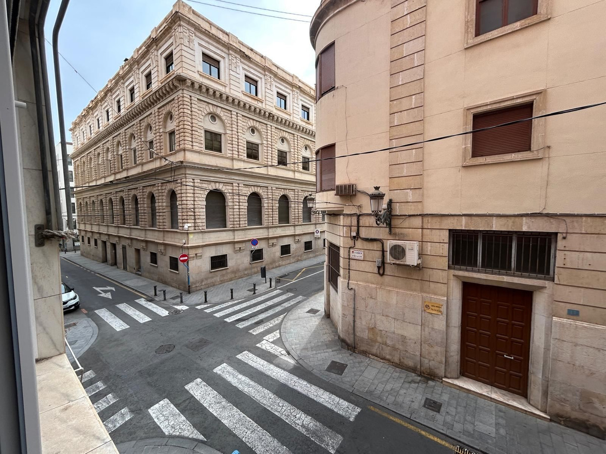 Apartment – Ground Floor Apartment in Alicante City