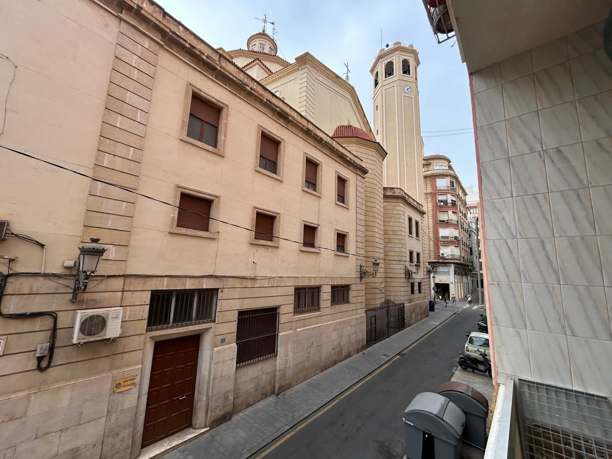 Apartment – Ground Floor Apartment in Alicante City