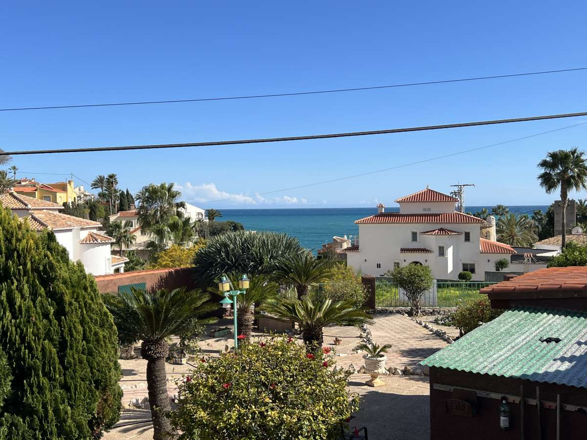 ShowFeedImage House – Detached Villa in Calpe