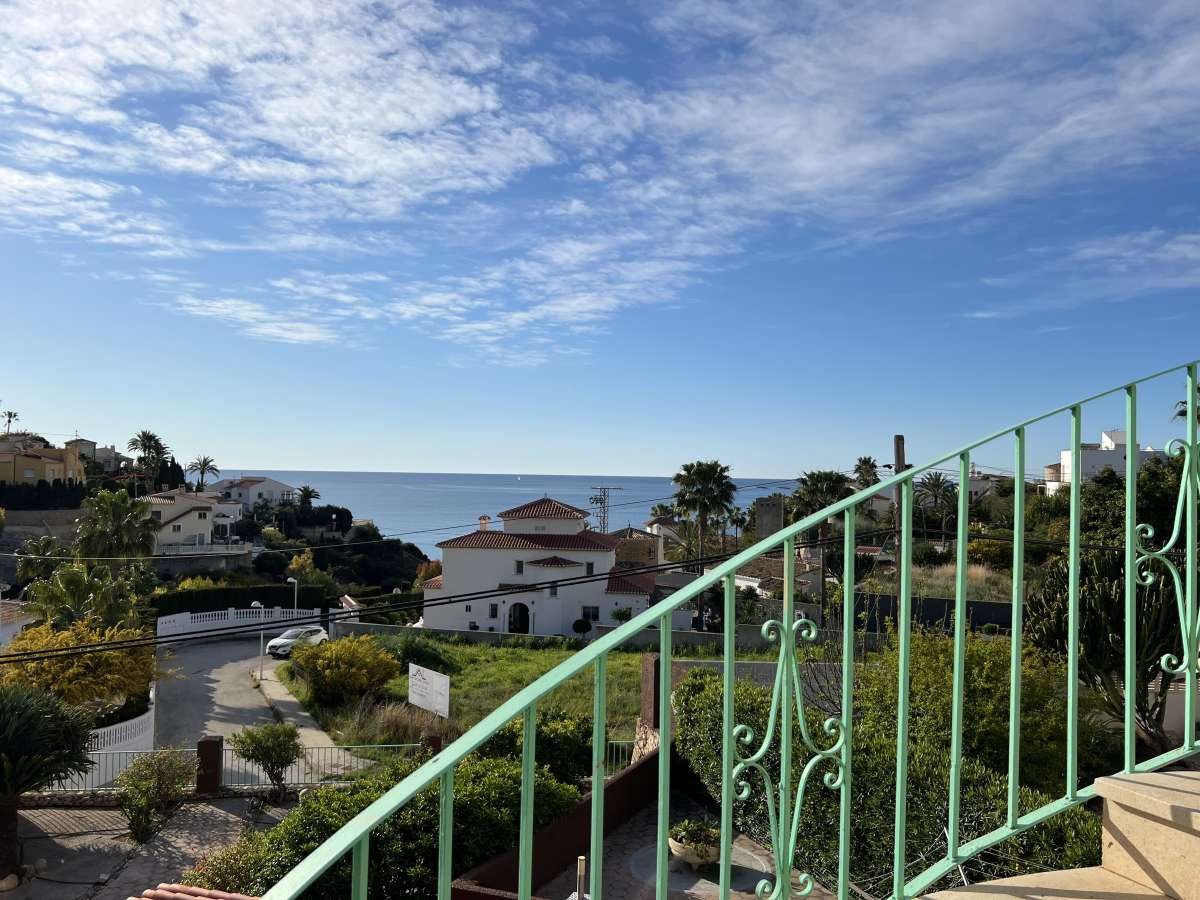 ShowFeedImage House – Detached Villa in Calpe