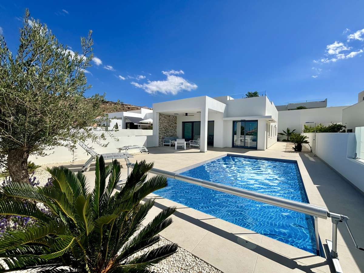 ShowFeedImage House – Detached Villa in Rojales