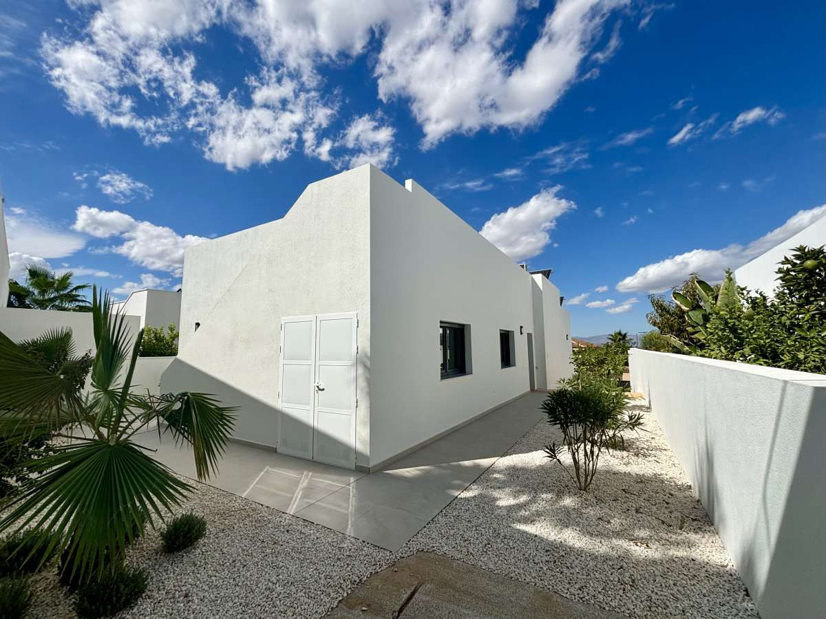 ShowFeedImage House – Detached Villa in Rojales