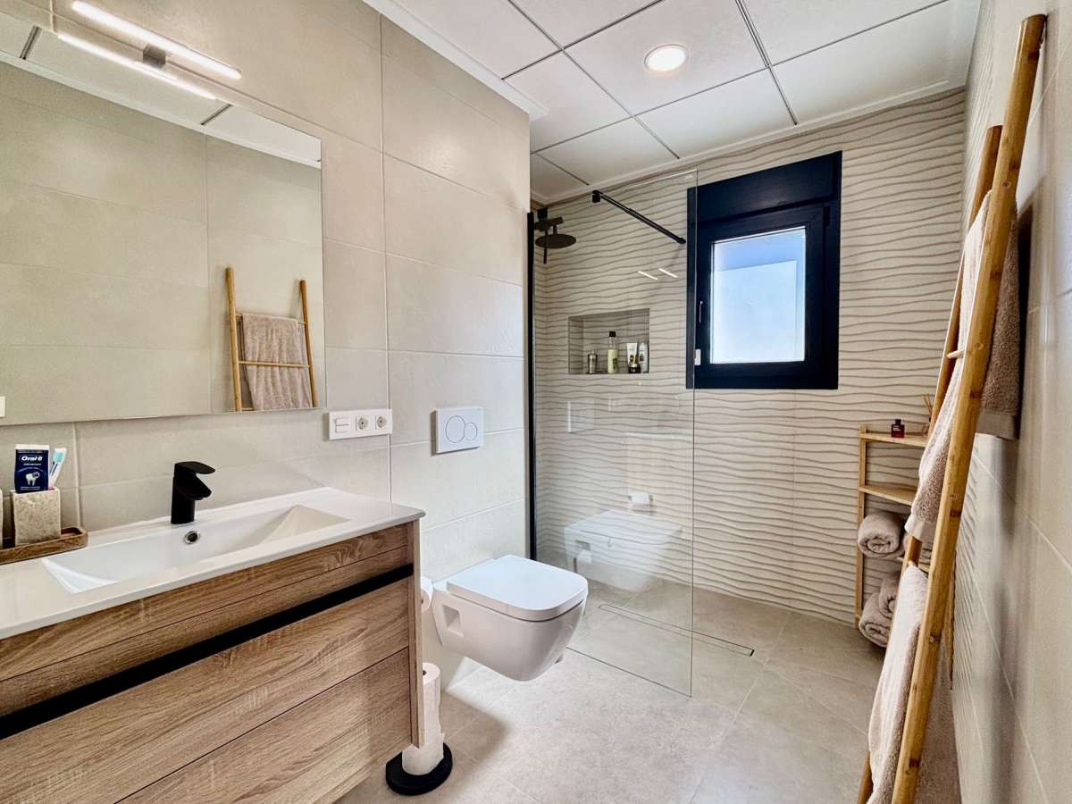 ShowFeedImage House – Detached Villa in Rojales