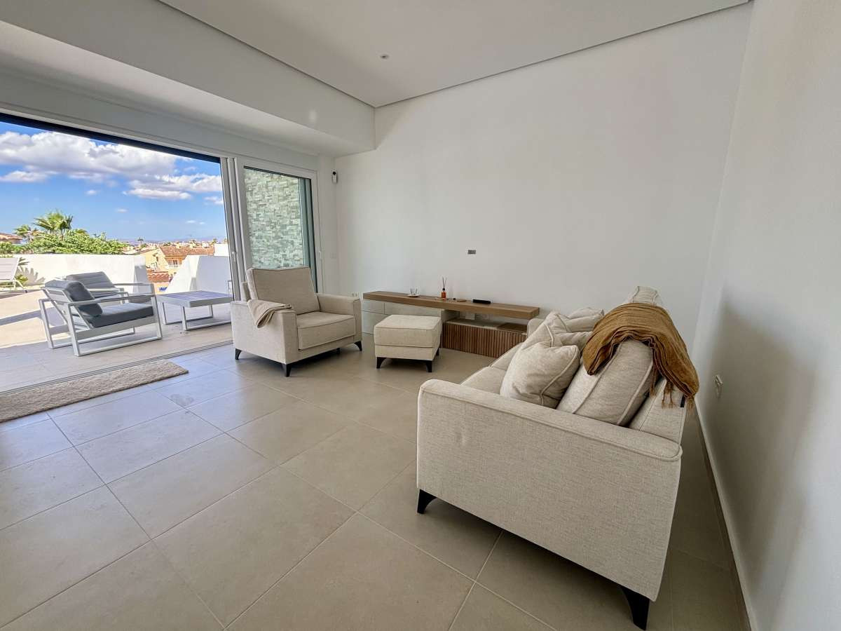 ShowFeedImage House – Detached Villa in Rojales