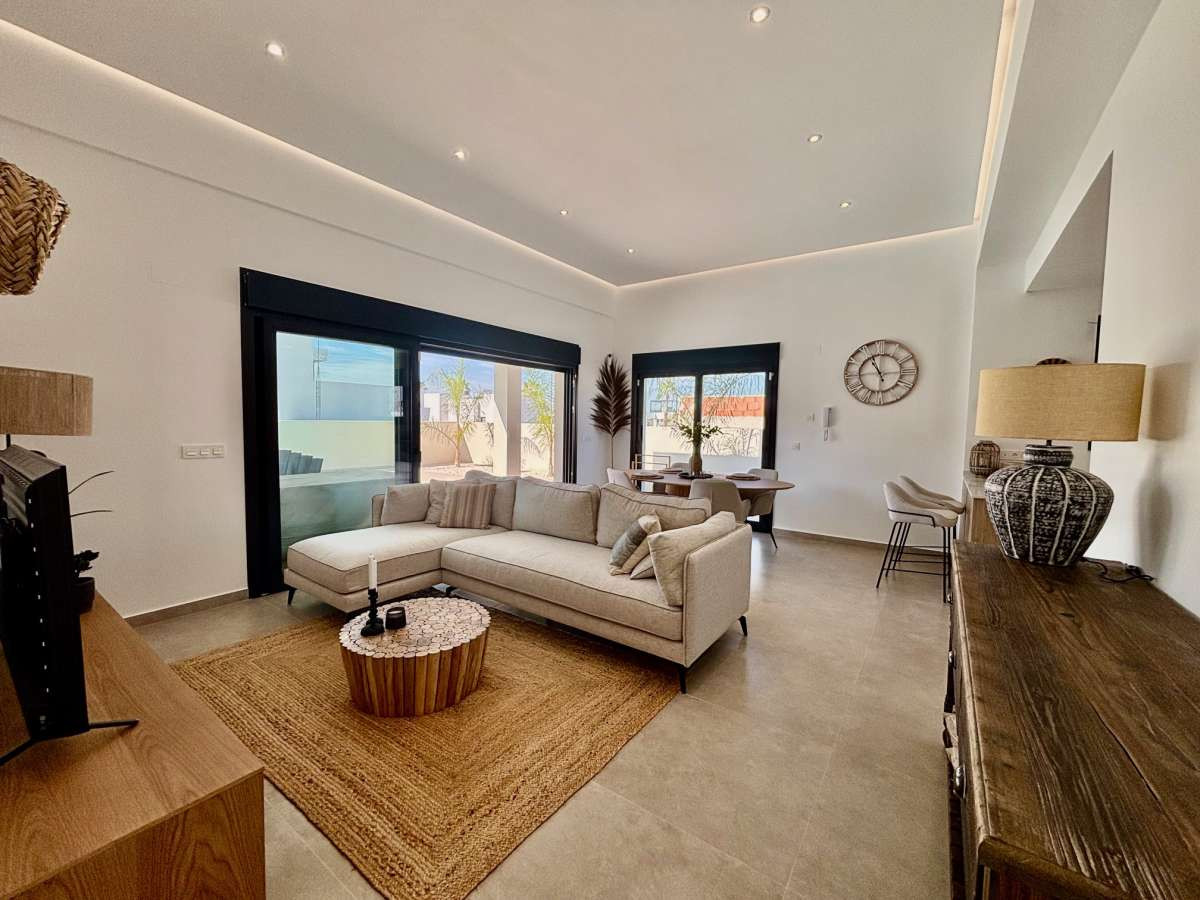 ShowFeedImage House – Detached Villa in Rojales