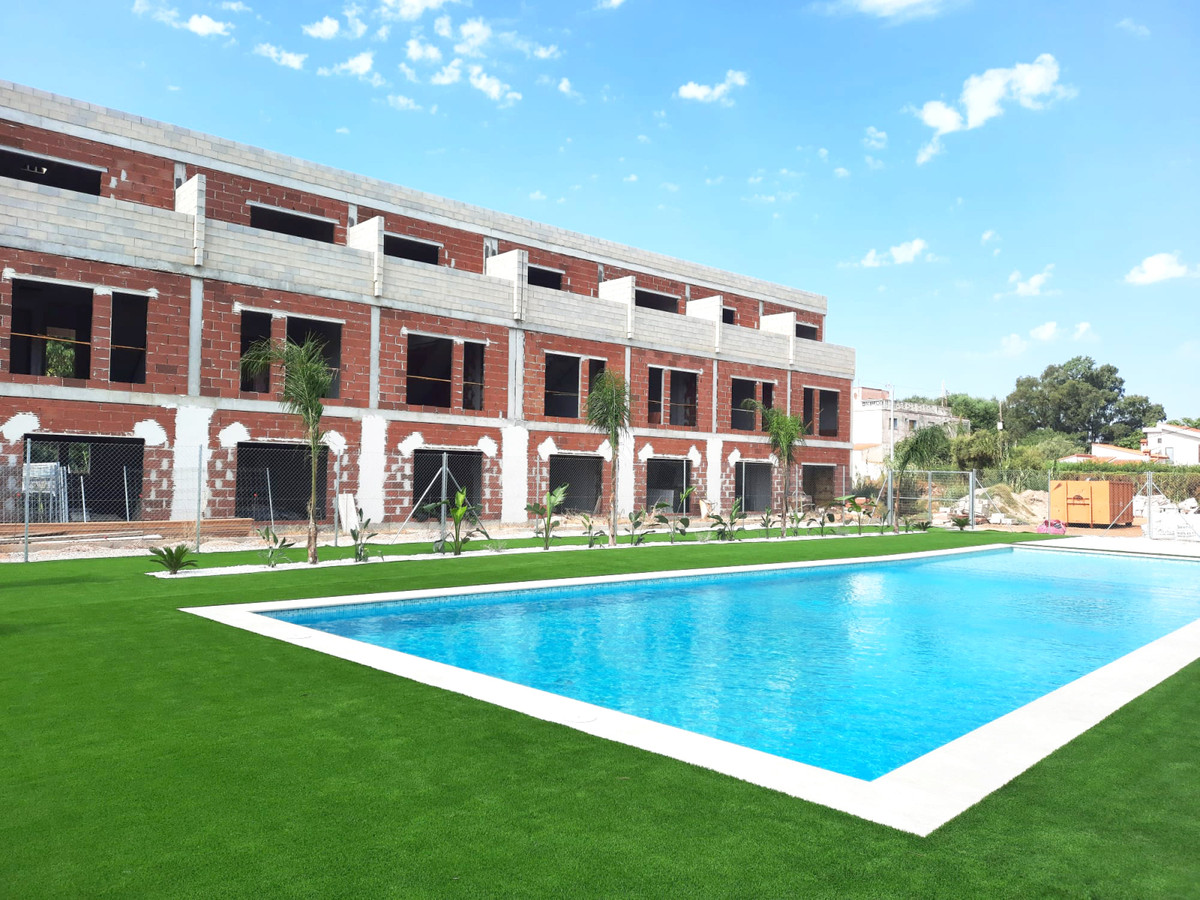 ShowFeedImage House – Townhouse in Denia
