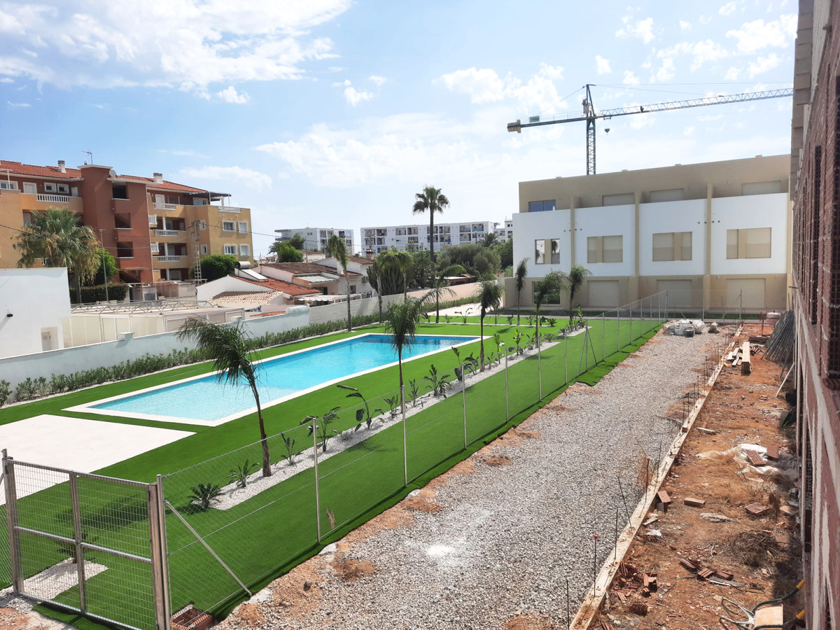 ShowFeedImage House – Townhouse in Denia
